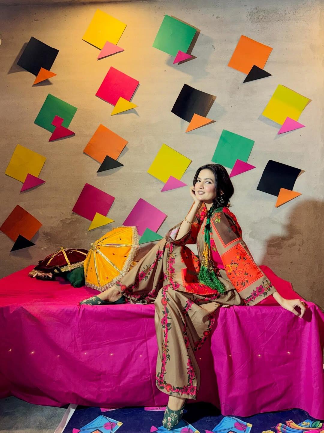 Block Printed Silk Crepe 2-Piece Suit for Women - Image 3