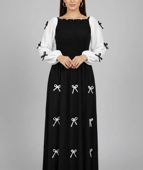 Bow Smokey Maxi Dress in Wool Peach Fabric