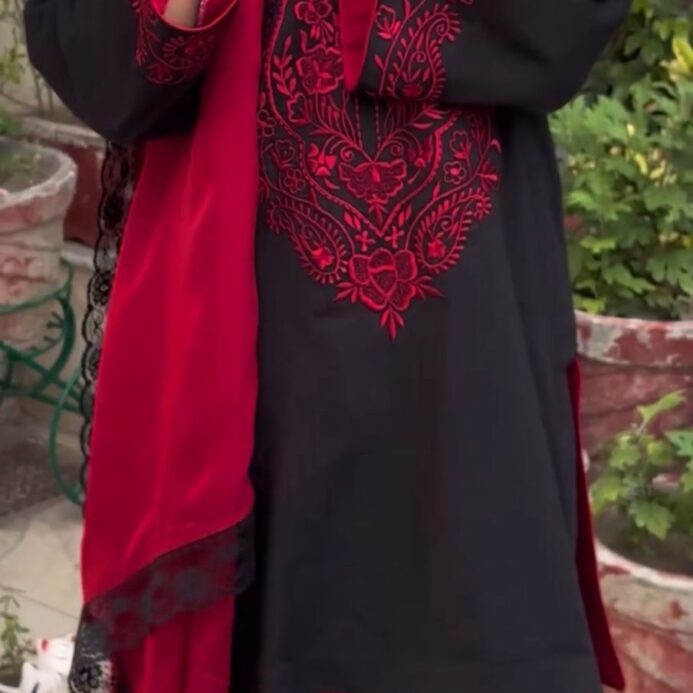 Gul e Aatish 3-Piece Cotton Suit with Chiffon Dupatt