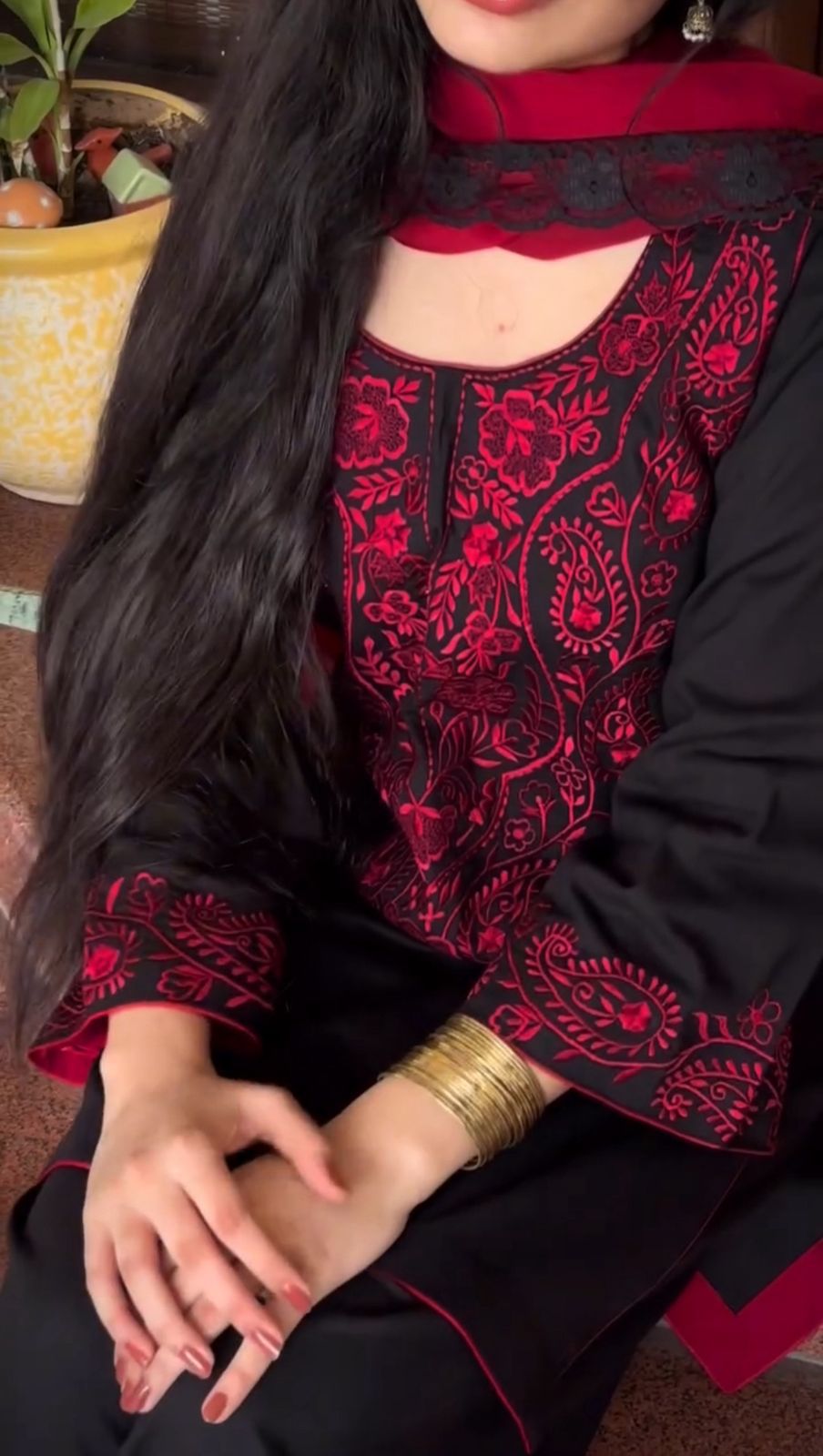 Gul e Aatish 3-Piece Cotton Suit with Chiffon Dupatt - Image 4