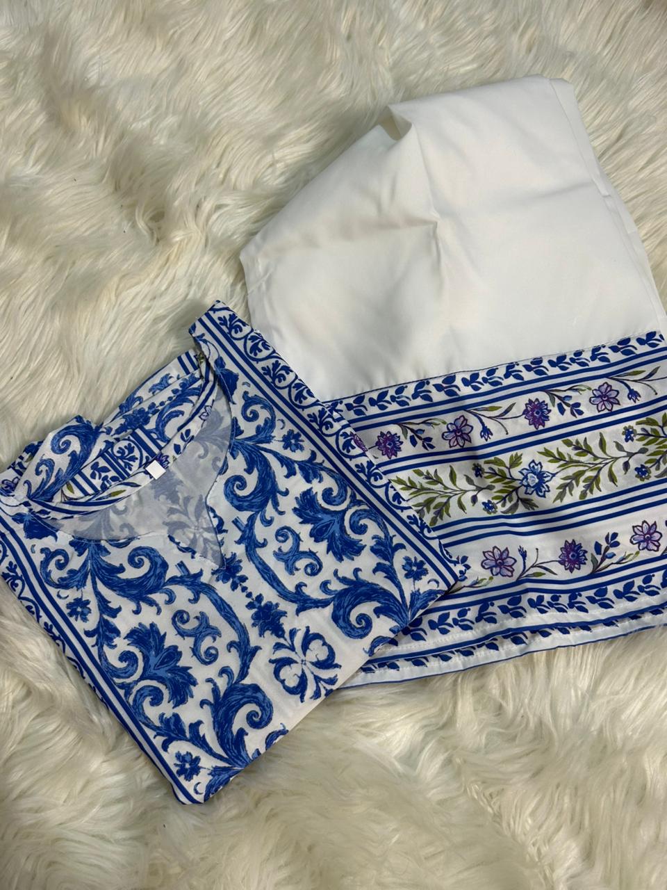 Elegant Long Printed 2-Piece Silk Crepe Outfit - Image 3